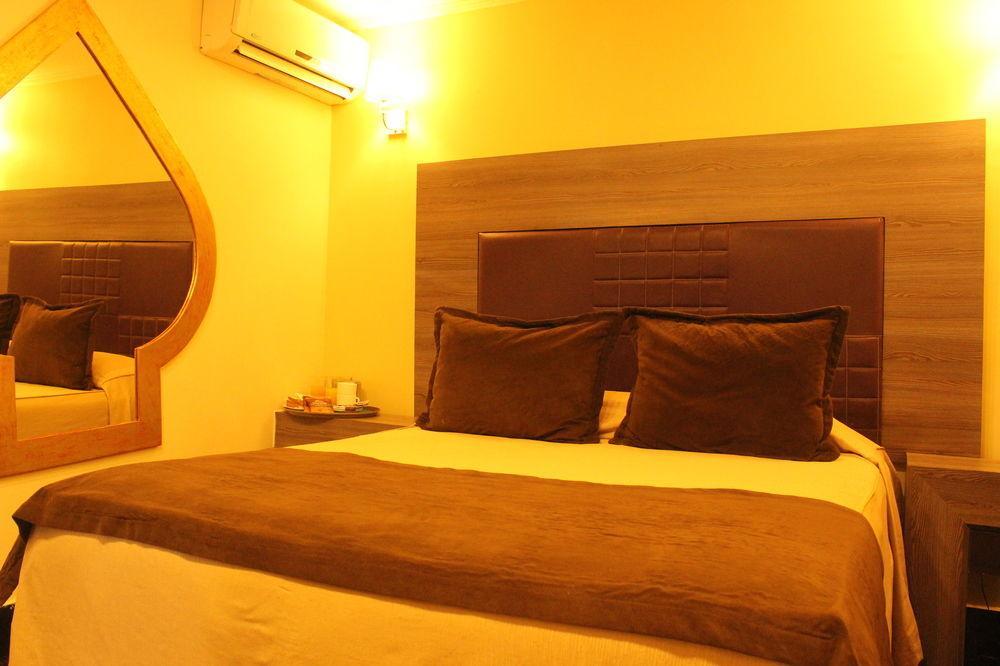 Cosmopolita Hostel Santiago Buitenkant foto